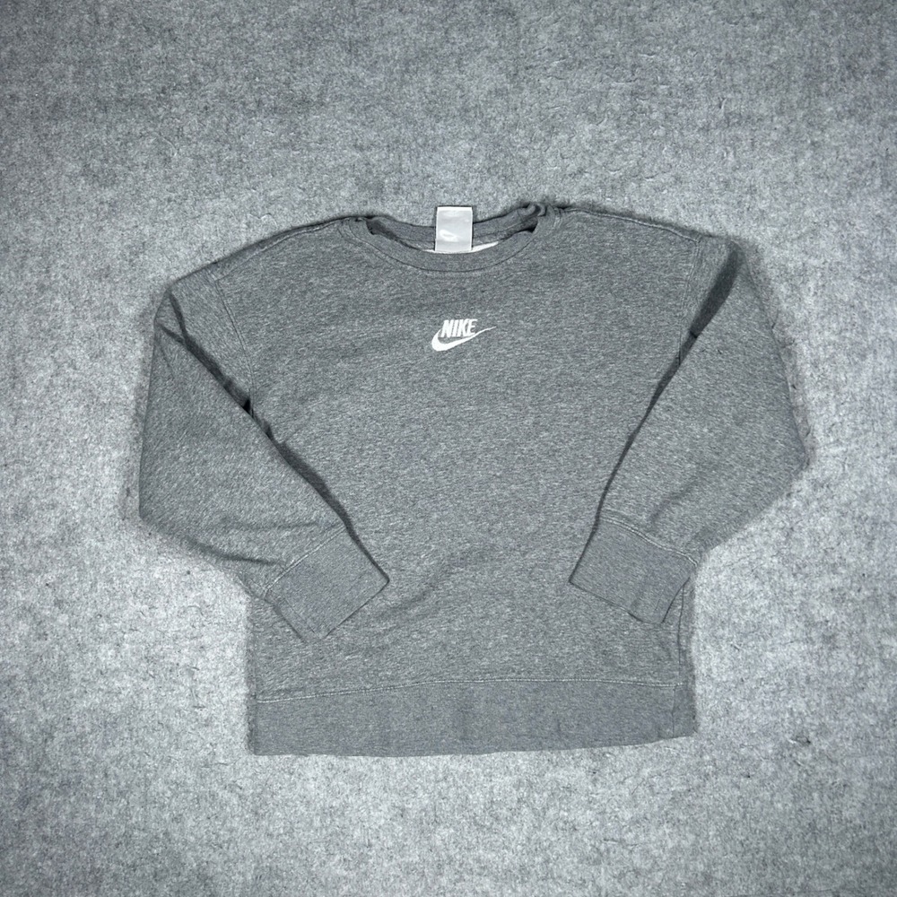Nike sweatshirt kids size S grey embroidered logo pullover fleece activewear